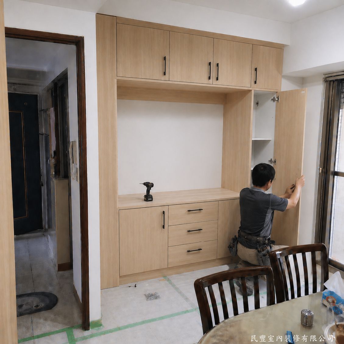 民豐室內裝修-王先生板橋區餐廳收納櫃-門板把手安裝