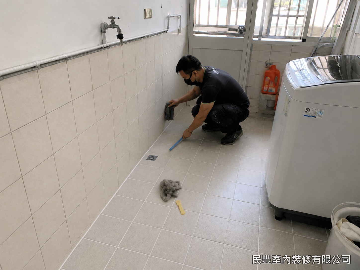 民豐室內裝修-磁磚美縫劑處理-清除舊填縫劑