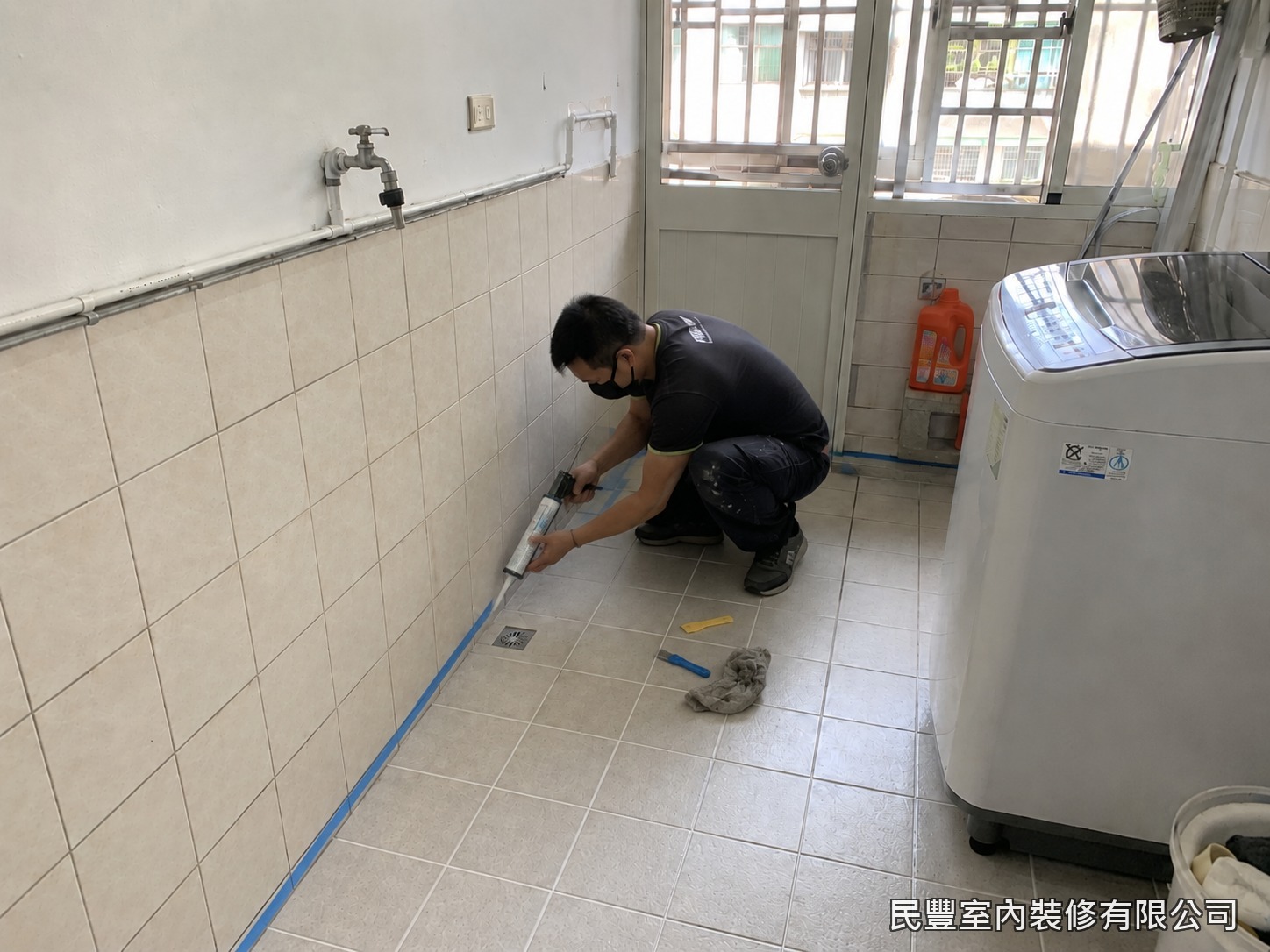 民豐室內裝修-磁磚美縫劑處理-縫隙清潔乾燥
